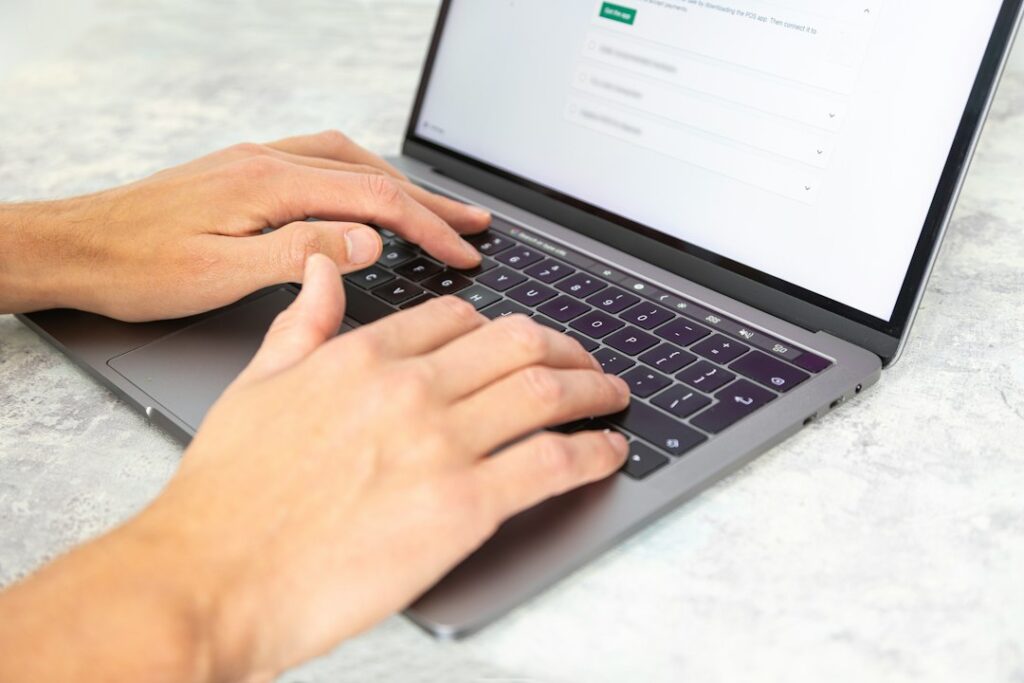 SEO content writing tips for Guest Posts That Rank - writer drafting guest post on laptop
