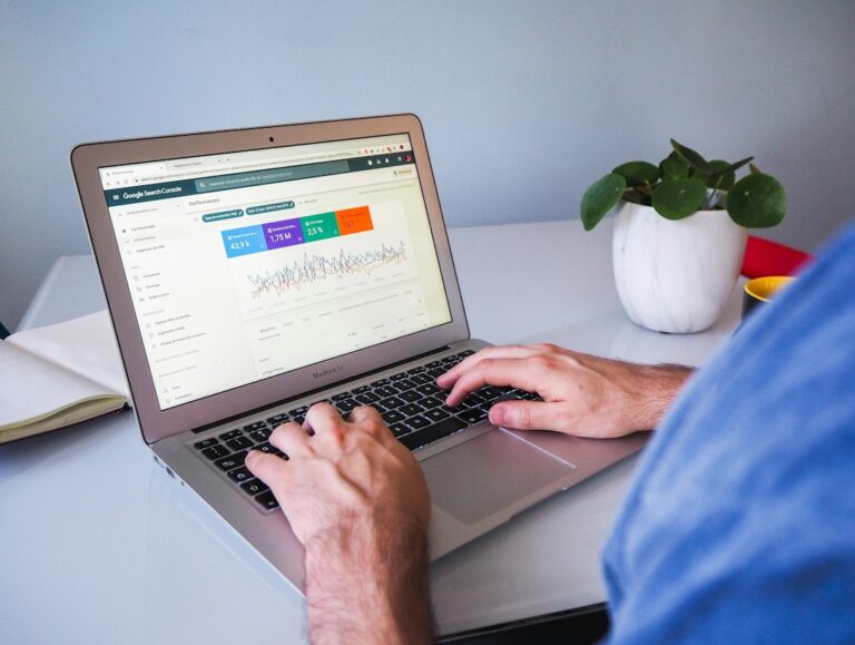 white‑hat vs PBN comparison: Real Costs and Risks - SEO professional reviewing backlinks